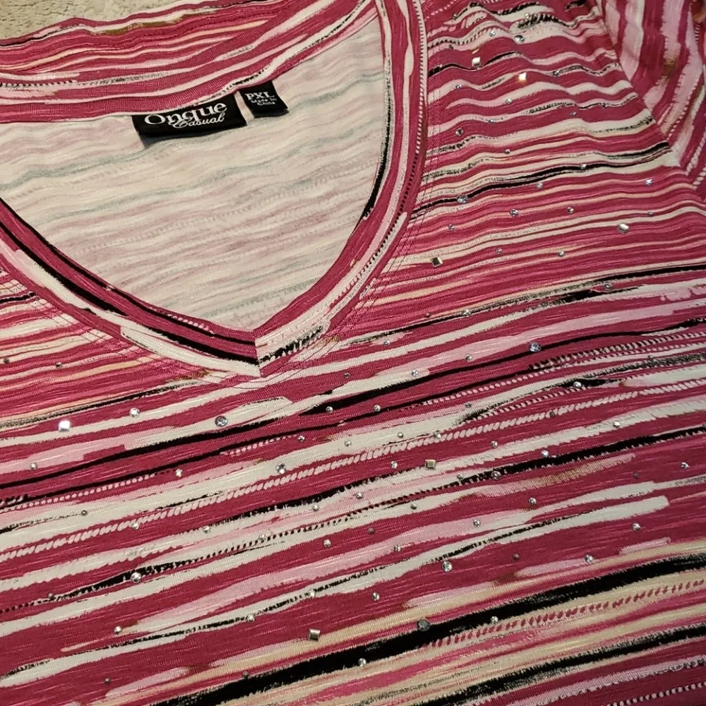 Onque Casual Pink White Petite Fit Striped Jewel Embellished 3/4 Sleeve Top NWT - Picture 8 of 8